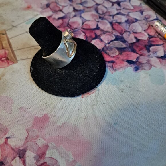 Sterling Silver and Brass Ring - Picture 4 of 4